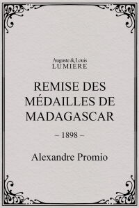 Remise des médailles de Madagascar (1898)