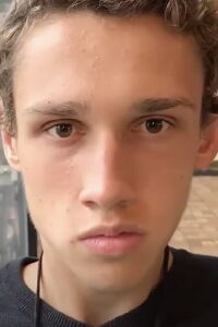 Sad Dad (2017)
