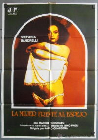 Una mujer frente al espejo (1984)