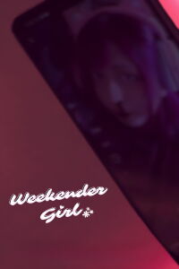Weekender Girl (2023)