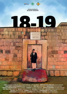 18-19 Trailer