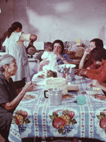 3 mujeres 3 Trailer