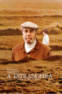 A Estrangeira Trailer