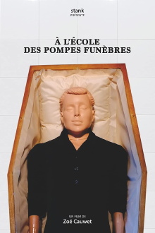 À l'école des pompes funèbres Trailer