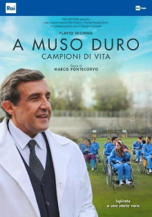 A muso duro - Campioni di vita Trailer