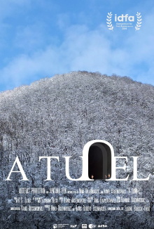 A Tunnel Trailer