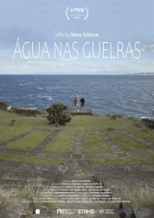 Água nas guelras Trailer