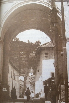 Arco de la Reina Trailer