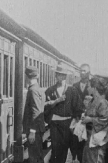 Arrivée d'un train Trailer
