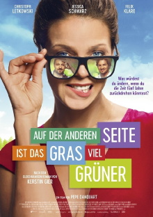 Auf der anderen Seite ist das Gras viel Grüner Trailer