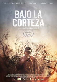 Bajo la corteza Trailer