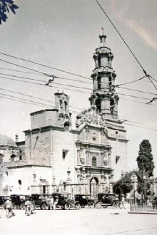 Catedral y Plaza Grande Trailer