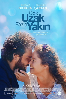 Çok Uzak Fazla Yakın Trailer