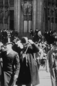 Cologne: Sortie de la cathédrale Trailer