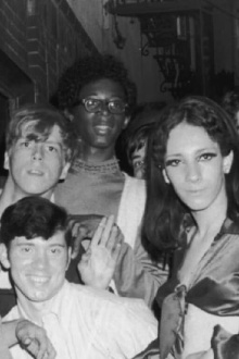 Comment on commémore chaque année (sans le savoir) les émeutes de Stonewall du 28 juin 1969 Trailer