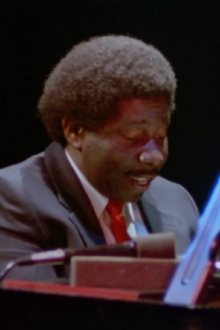 Crossroads - Three Jazz Pianists Trailer