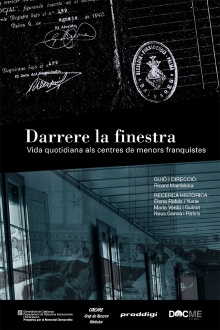 Darrere la finestra Trailer