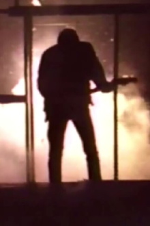 David Gilmour: All Lovers Are Deranged Trailer