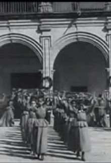 Défilé de jeunes filles au lycée Trailer