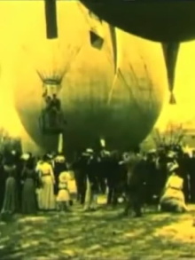 Départ de ballons au concours de Vincennes Trailer