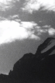 Des nuages aux fêlures de la terre Trailer