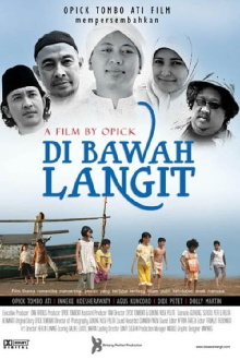 Di Bawah Langit Trailer