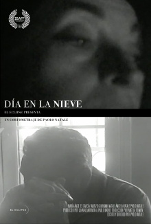 Día en la nieve Trailer