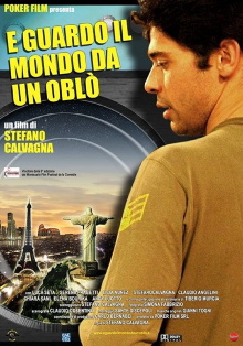 E guardo il mondo da un oblò Trailer
