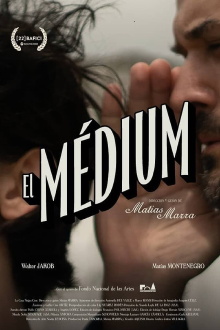 El médium Trailer