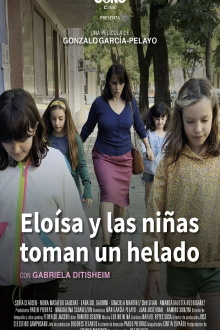 Eloísa and the Girls Have an Ice Cream Trailer