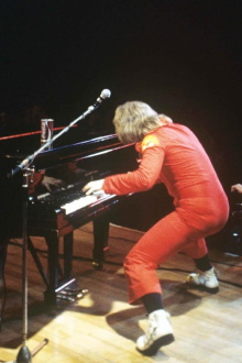 Elton John: Mr. Superfunk Trailer