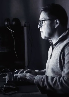 Embedded Trailer