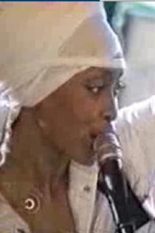 Erykah Badu Live Trailer