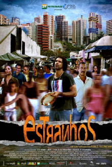 Estranhos Trailer