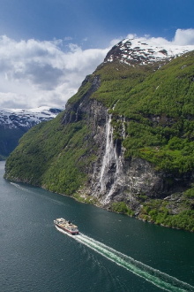 Fjorde, Nordkap und Polarlicht - Norwegens legendäre Hurtigruten Trailer