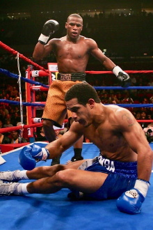 Floyd Mayweather Jr. vs. Sharmba Mitchell Trailer