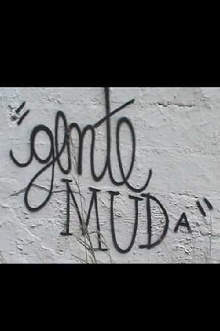 Gente Muda from Wall to Wall Trailer