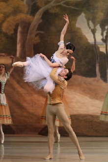 Giselle (Mariinsky Theatre) Trailer