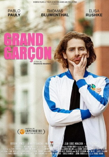Grand garçon Trailer