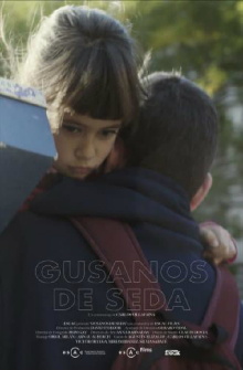 Gusanos de seda Trailer