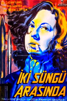 İki Süngü Arasında Trailer