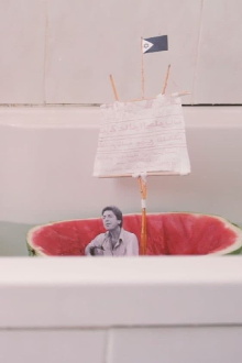 I'm good at love, I'm good at hate, it's in between I freeze Trailer