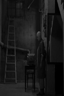 Inner empty Trailer
