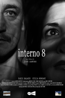 Interno 8 Trailer