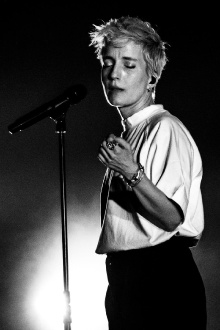 Jeanne Added en live au Stereolux à Nantes Trailer