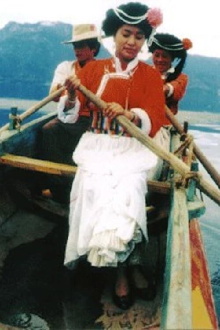 Jiacizhuoma and Her Matriarchal Family Trailer