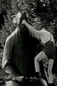Kollwitz and Her Children Trailer