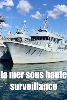 La mer sous haute surveillance Trailer