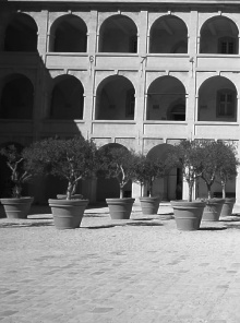 La Vie des monuments Trailer