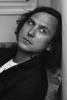 Lars Eidinger – To Be or Not To Be Trailer